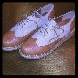 Tan wedge shoes